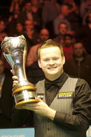 从不掩饰自 从不掩饰自